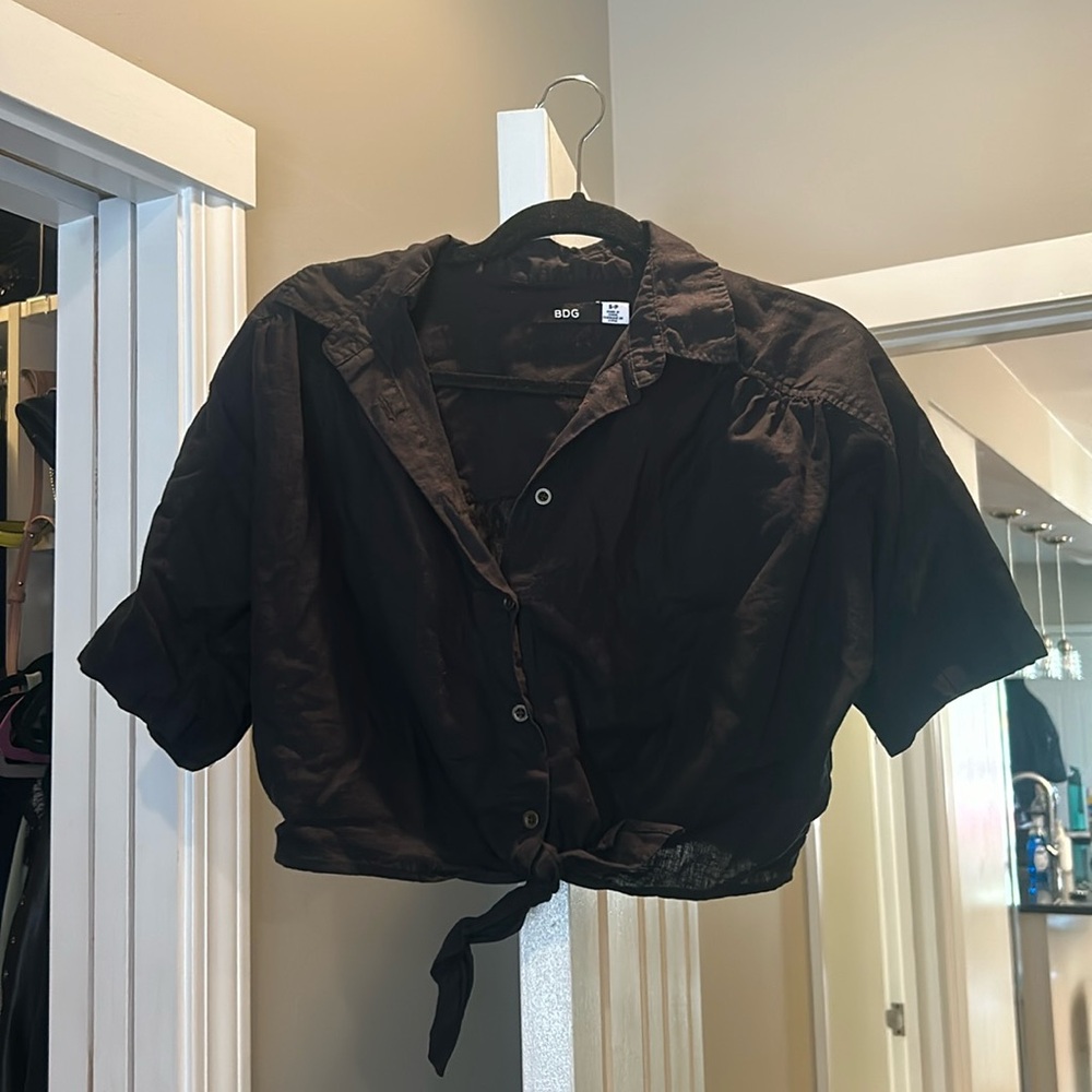 Urban Outfitters BDG Jena tie-front‎ blouse Size Small Black